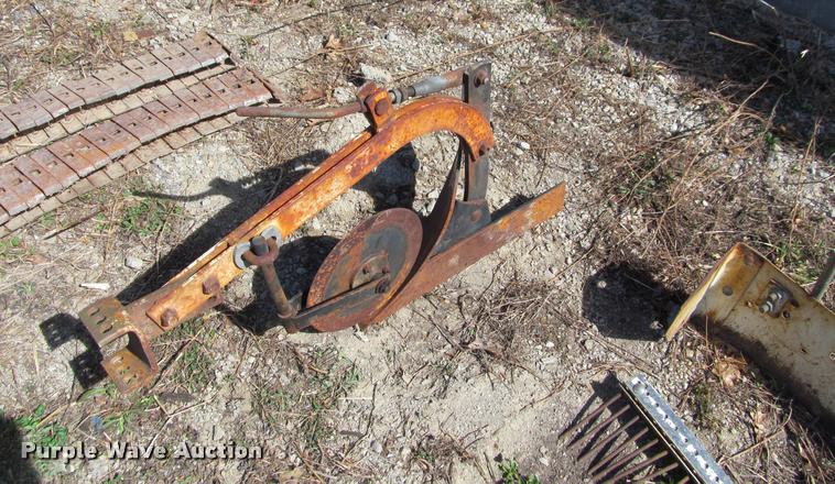 image for item DT9596 Struck mini-dozer