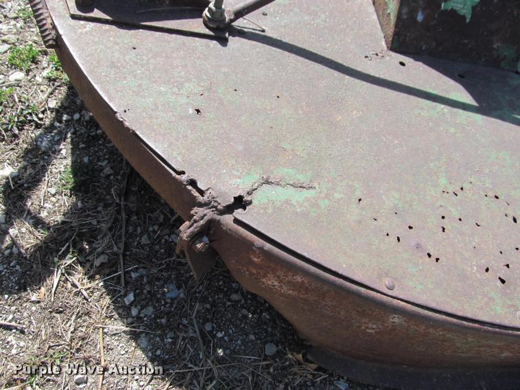 image for item DT9597 John Deere 127 rotary mower
