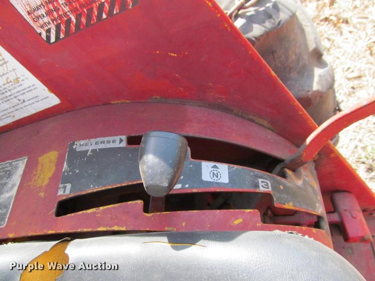 image for item DT9601 International 464 tractor