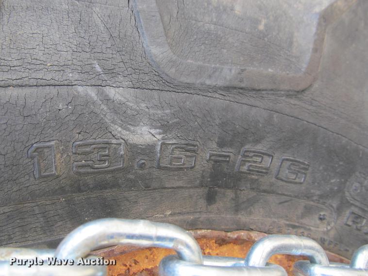 image for item DT9601 International 464 tractor