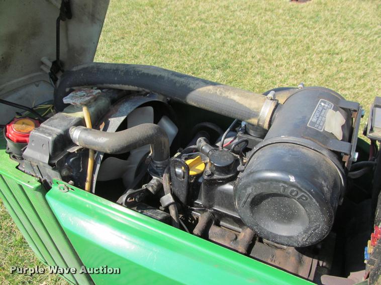 image for item DT9612 1987 John Deere 855 lawn tractor