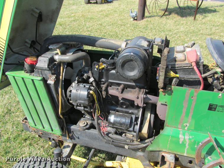 image for item DT9612 1987 John Deere 855 lawn tractor