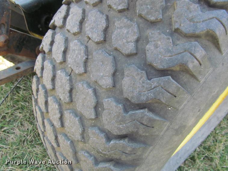 image for item DT9612 1987 John Deere 855 lawn tractor