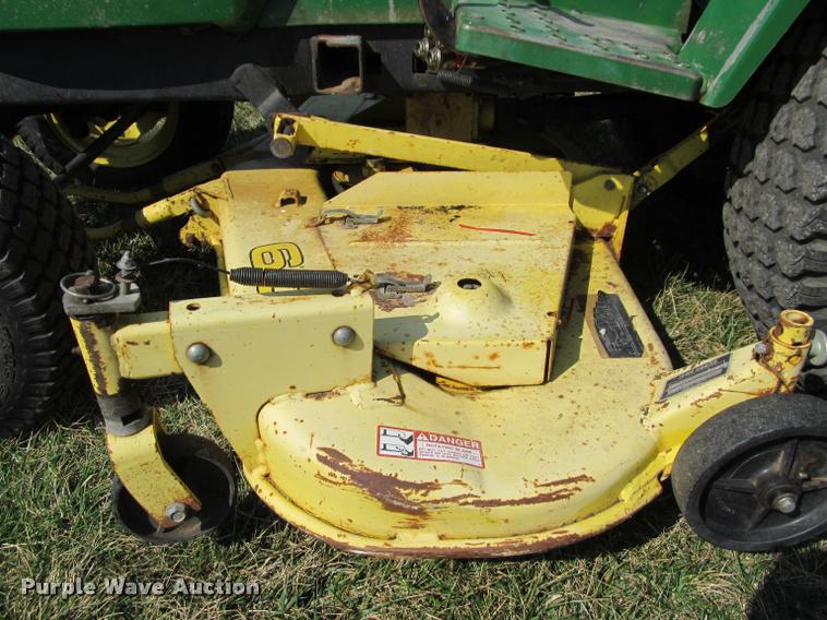image for item DT9612 1987 John Deere 855 lawn tractor