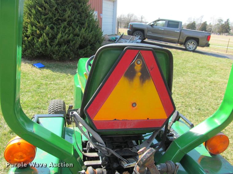 image for item DT9612 1987 John Deere 855 lawn tractor