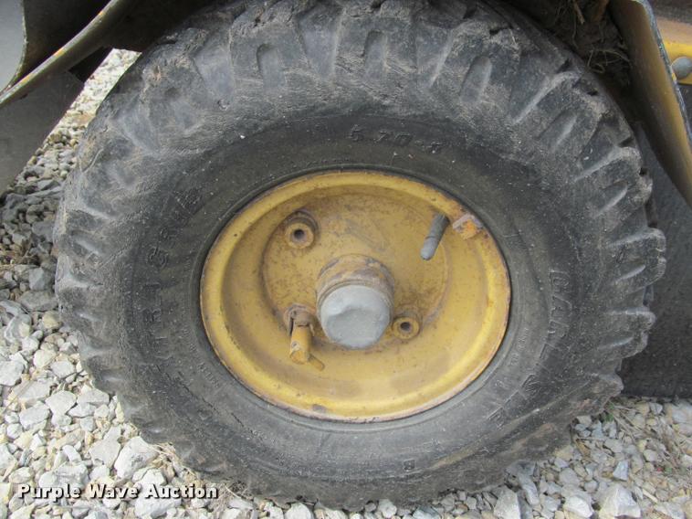 image for item DT9614 2002 Vermeer SC252 stump grinder