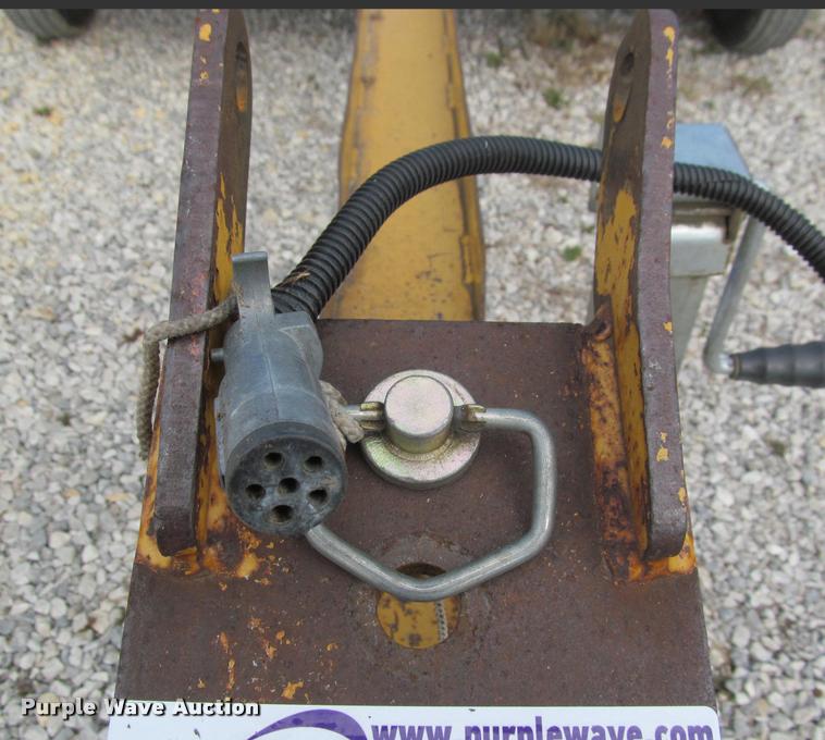 image for item DT9616 2001 Vermeer TLR25 stump grinder equipment trailer