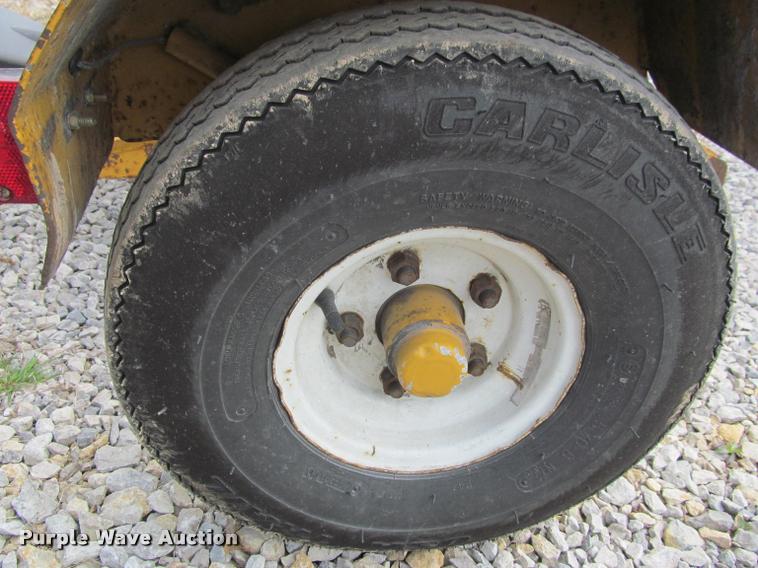 image for item DT9616 2001 Vermeer TLR25 stump grinder equipment trailer