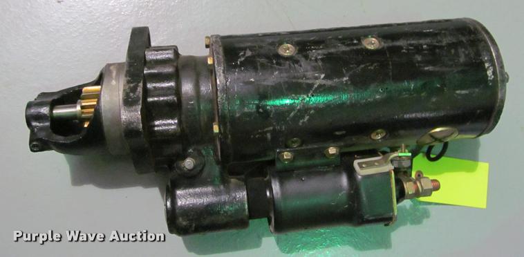 image for item DT9618 Detroit Diesel 1114775 starter