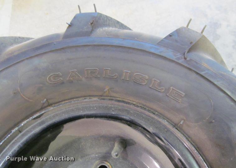 image for item DT9623 (2) Carlisle 18x9.50-8 tires