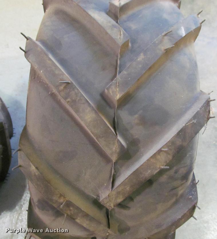 image for item DT9623 (2) Carlisle 18x9.50-8 tires