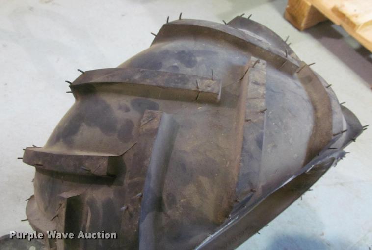 image for item DT9623 (2) Carlisle 18x9.50-8 tires