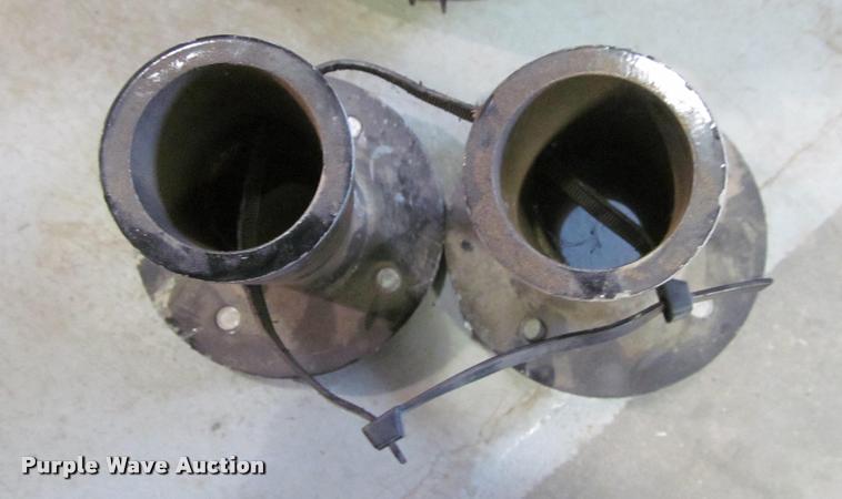 image for item DT9623 (2) Carlisle 18x9.50-8 tires