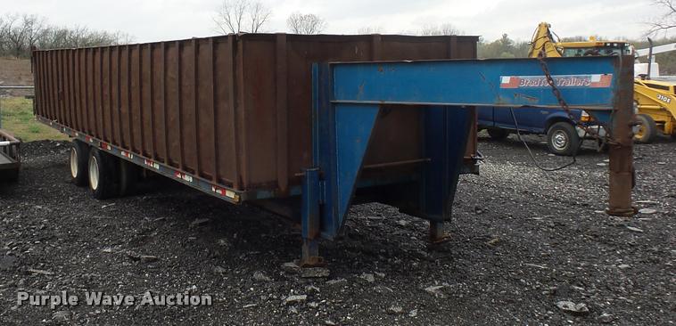 image for item J1513 1996 Bradtec equipment trailer