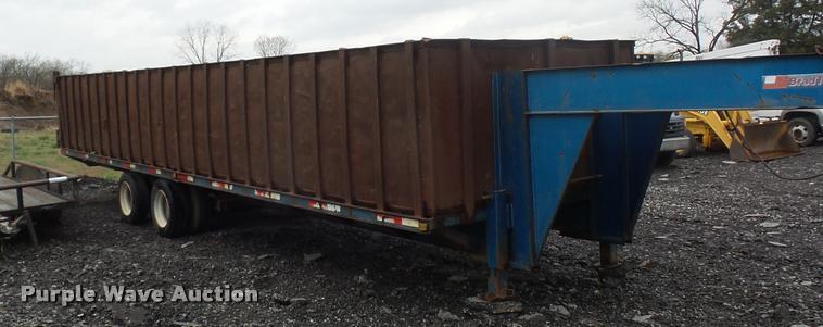 image for item J1513 1996 Bradtec equipment trailer