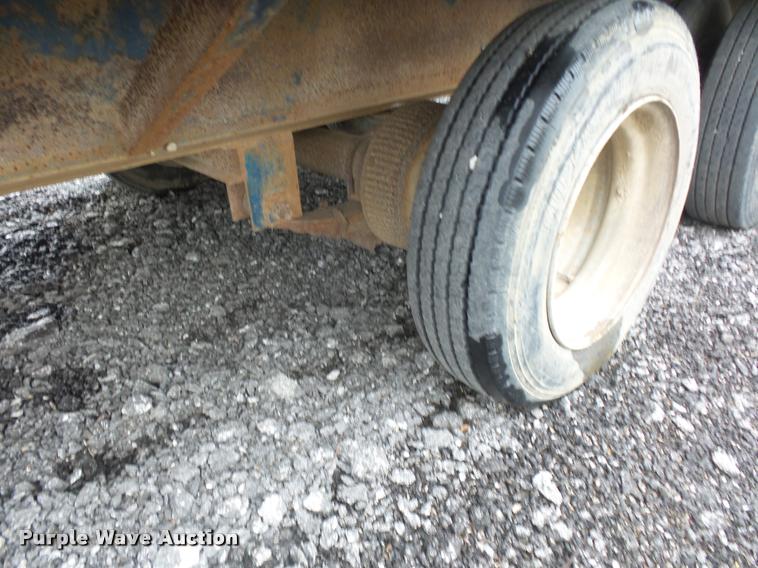 image for item J1513 1996 Bradtec equipment trailer