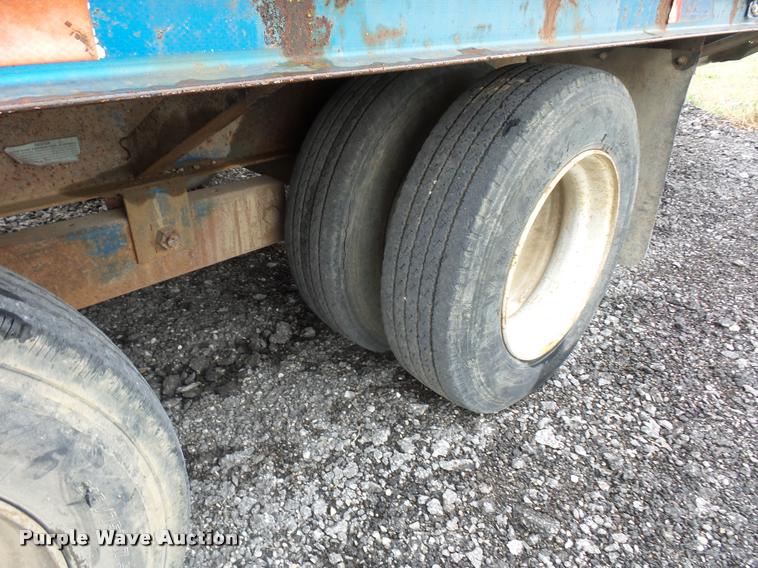 image for item J1513 1996 Bradtec equipment trailer