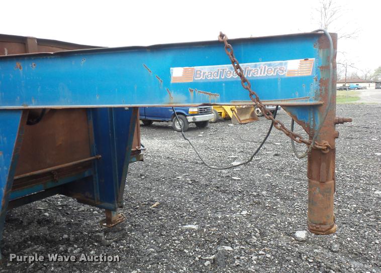 image for item J1513 1996 Bradtec equipment trailer