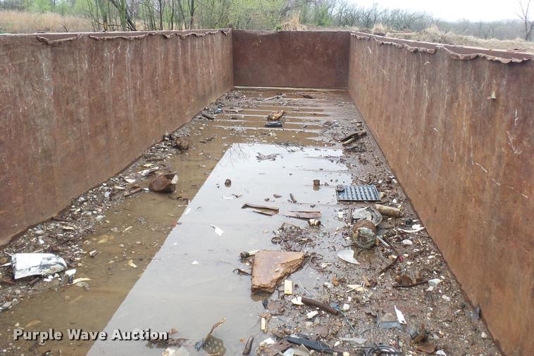 image for item J1513 1996 Bradtec equipment trailer