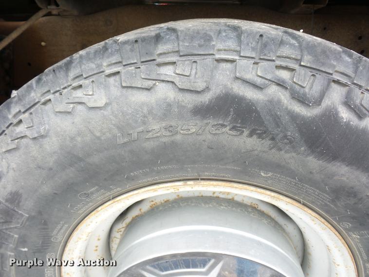 image for item J1514 1995 Ford F250 HD pickup truck