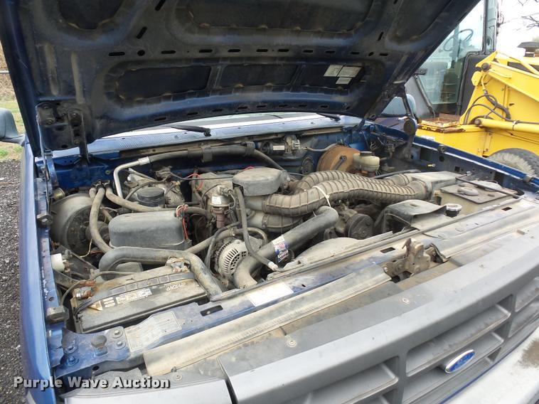 image for item J1514 1995 Ford F250 HD pickup truck