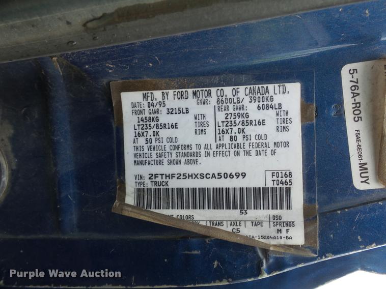 image for item J1514 1995 Ford F250 HD pickup truck