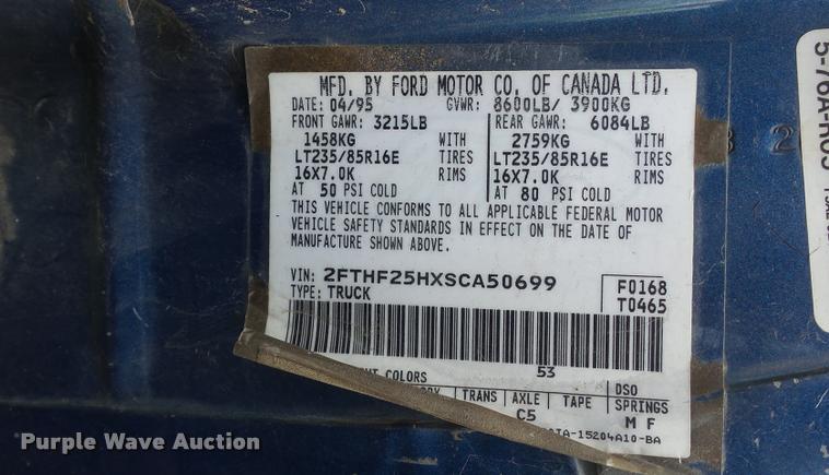 image for item J1514 1995 Ford F250 HD pickup truck