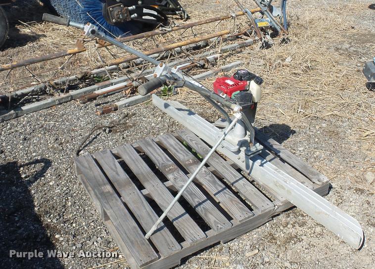 image for item J1541 Wacker concrete screed