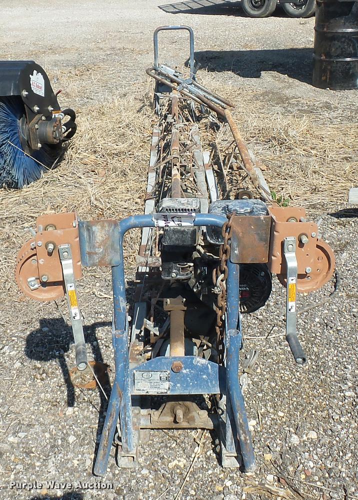 image for item J1543 Concrete screed