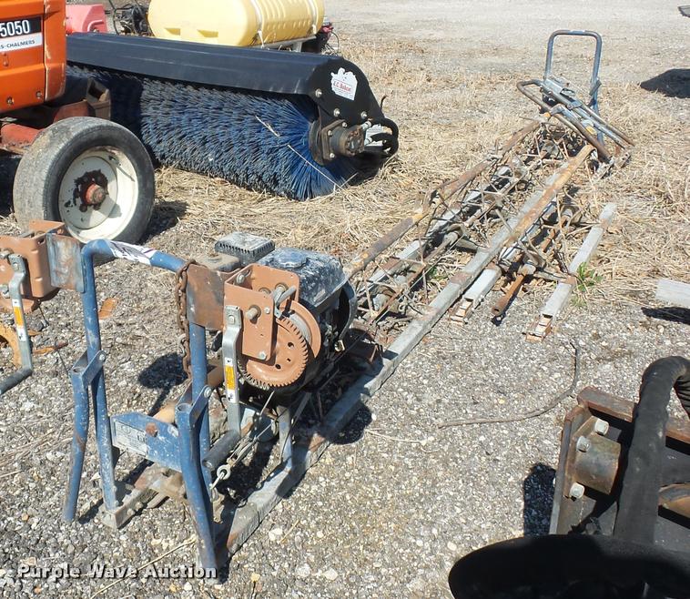 image for item J1543 Concrete screed