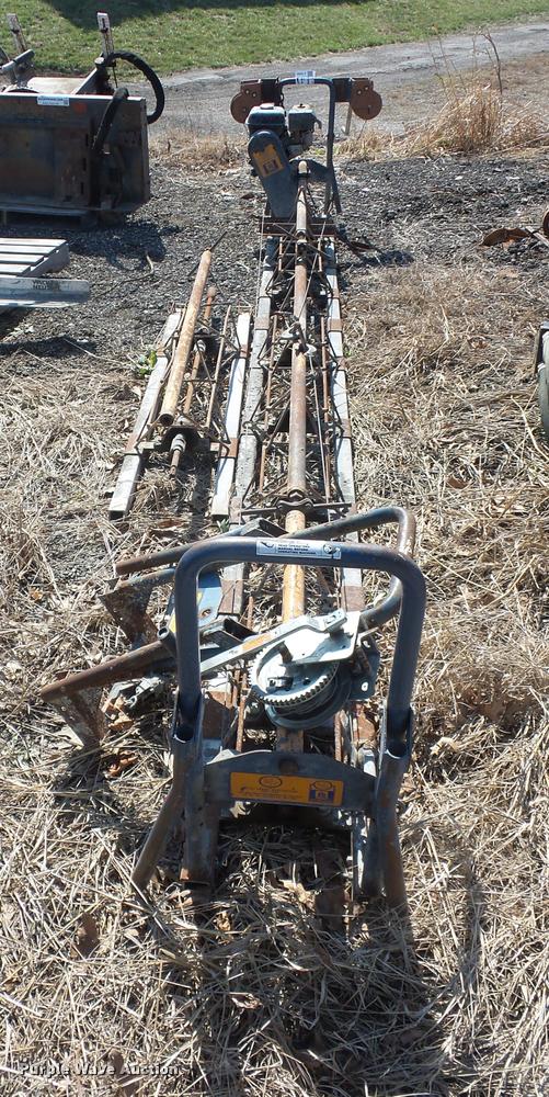 image for item J1543 Concrete screed