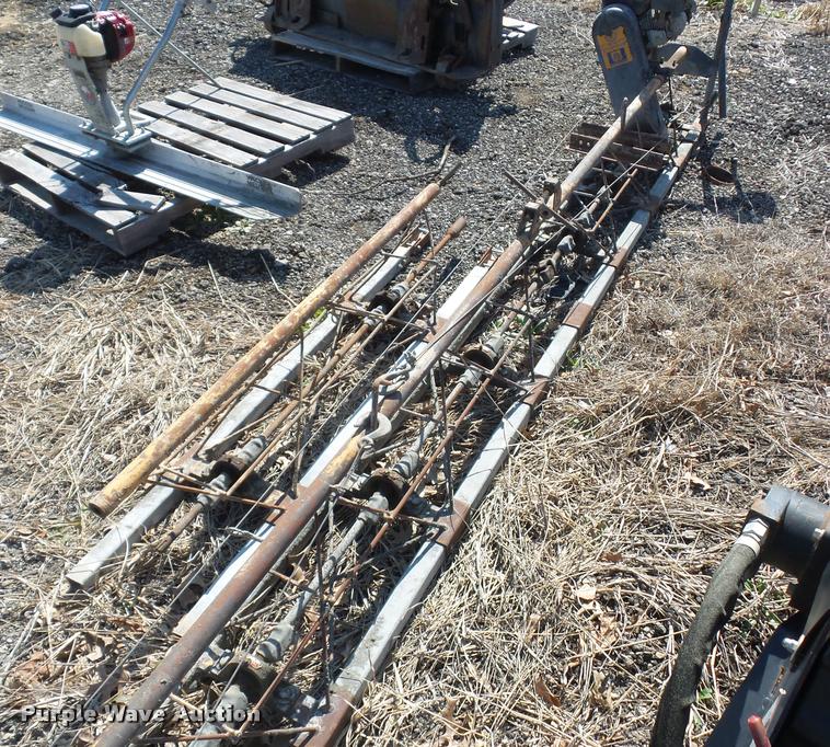 image for item J1543 Concrete screed