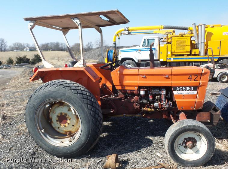 image for item J1544 Allis Chalmers AC5050 tractor