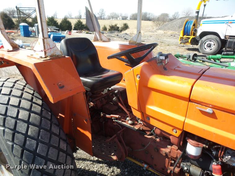 image for item J1544 Allis Chalmers AC5050 tractor