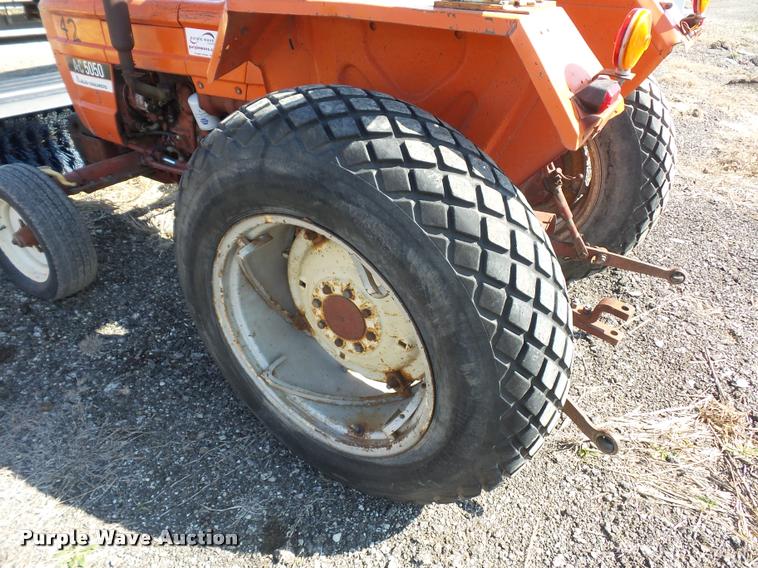 image for item J1544 Allis Chalmers AC5050 tractor