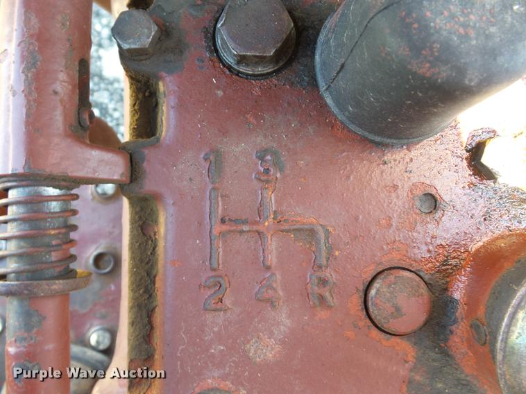 image for item J1544 Allis Chalmers AC5050 tractor