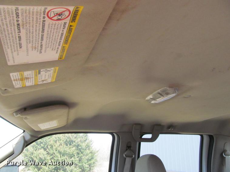 image for item J2617 2008 Ford F450 Super Duty XLT Crew Cab truck cab and chassis