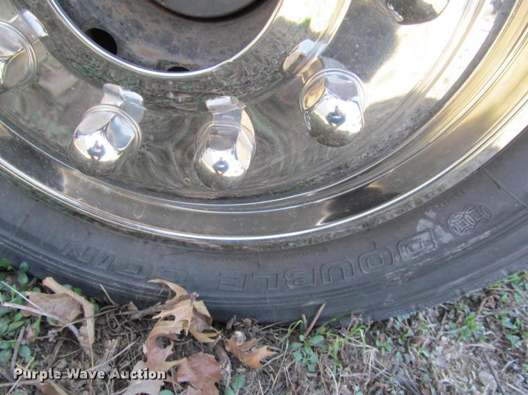 image for item J2617 2008 Ford F450 Super Duty XLT Crew Cab truck cab and chassis