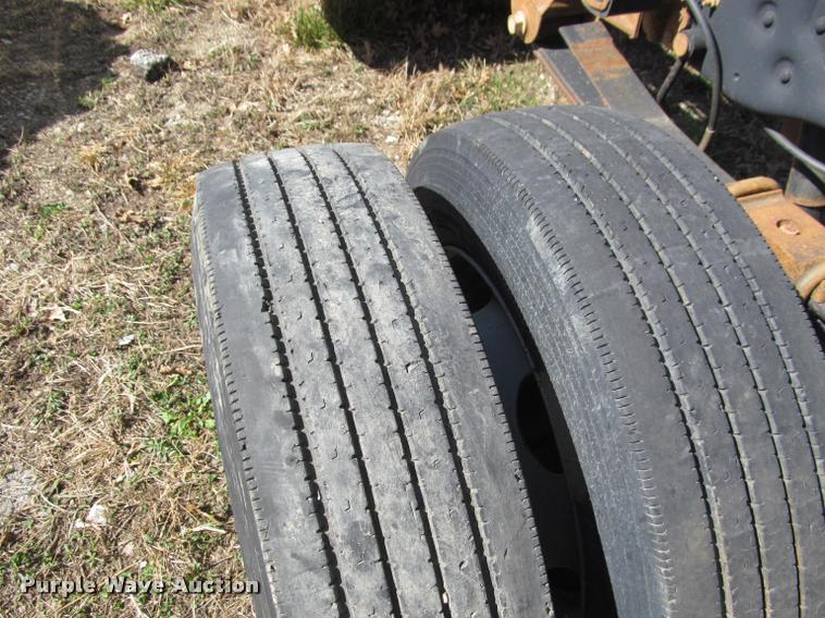 image for item J2617 2008 Ford F450 Super Duty XLT Crew Cab truck cab and chassis