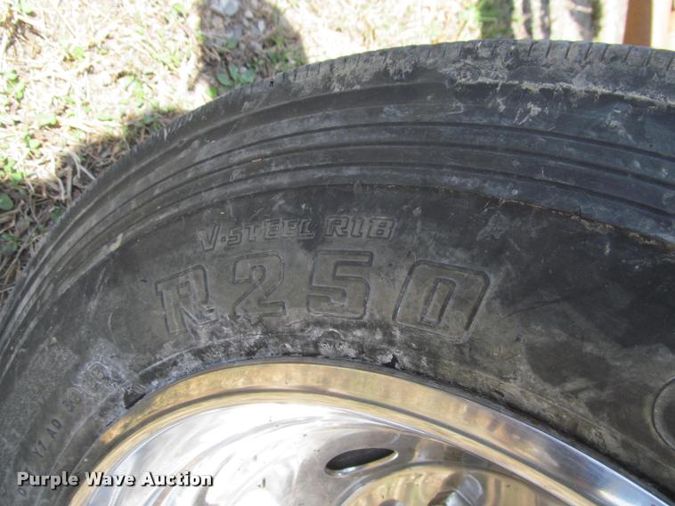 image for item J2617 2008 Ford F450 Super Duty XLT Crew Cab truck cab and chassis