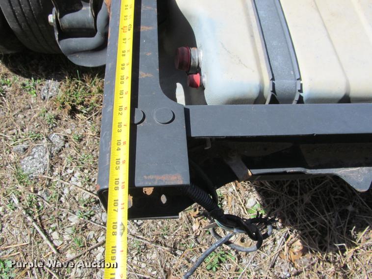 image for item J2617 2008 Ford F450 Super Duty XLT Crew Cab truck cab and chassis