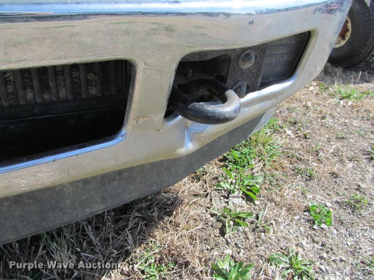 image for item J2617 2008 Ford F450 Super Duty XLT Crew Cab truck cab and chassis