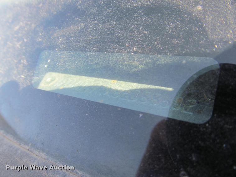 image for item J2617 2008 Ford F450 Super Duty XLT Crew Cab truck cab and chassis