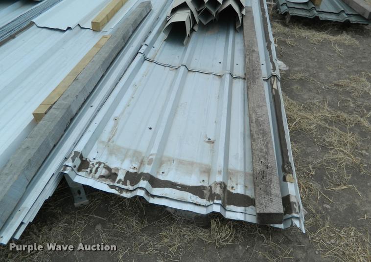 image for item K2682 18,965 square feet of metal siding