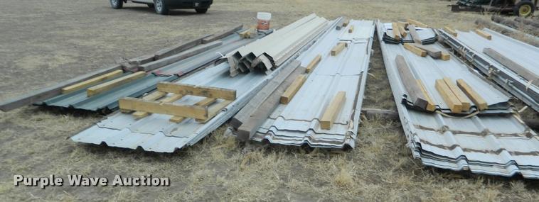 image for item K2682 18,965 square feet of metal siding