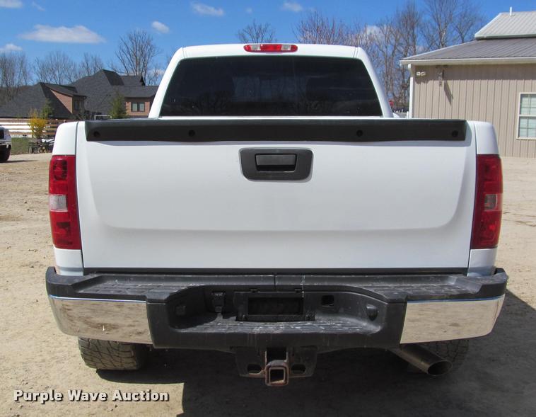 image for item K4987 2012 Chevrolet Silverado 2500HD Crew Cab pickup truck