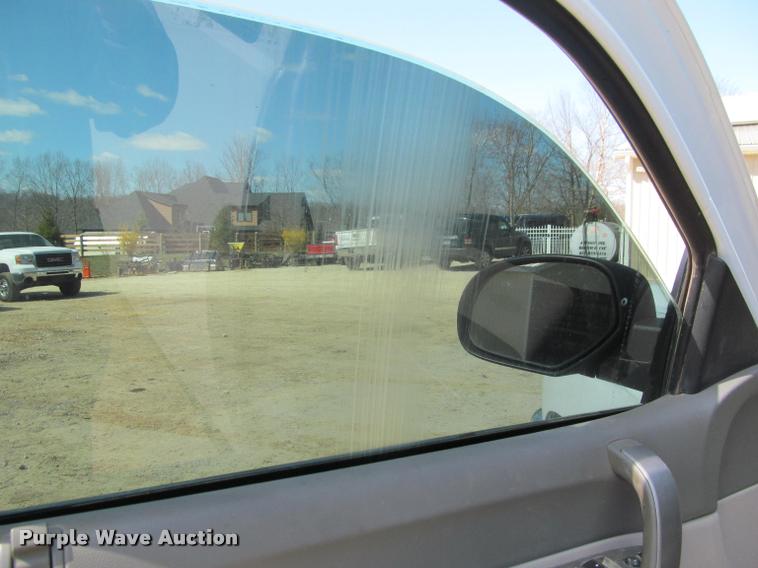 image for item K4987 2012 Chevrolet Silverado 2500HD Crew Cab pickup truck