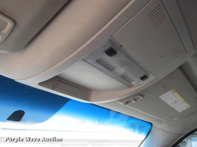 image for item K4987 2012 Chevrolet Silverado 2500HD Crew Cab pickup truck