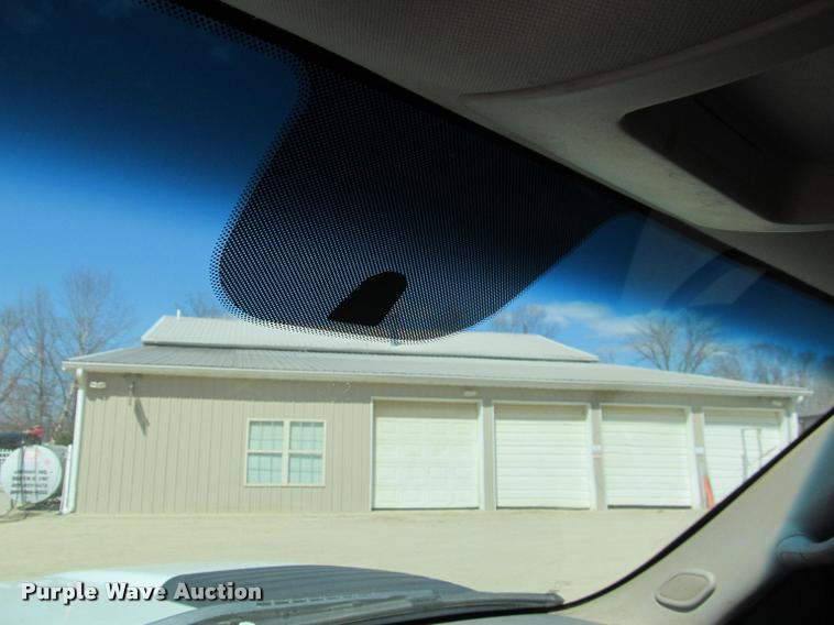 image for item K4987 2012 Chevrolet Silverado 2500HD Crew Cab pickup truck