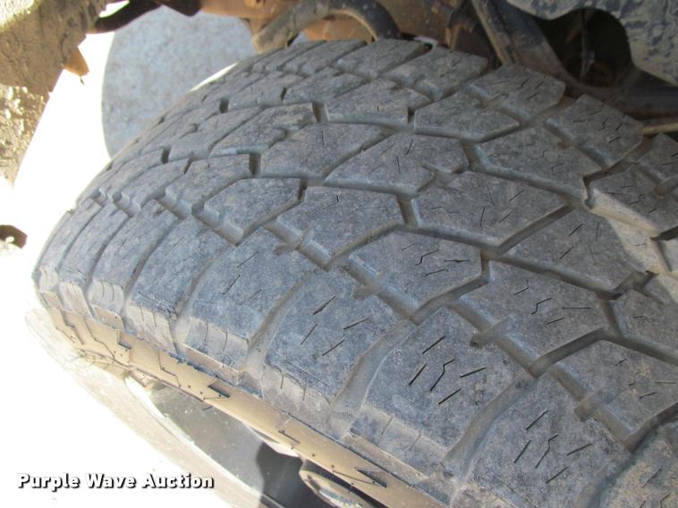 image for item K4987 2012 Chevrolet Silverado 2500HD Crew Cab pickup truck